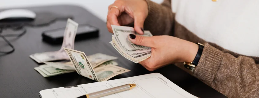 Dinero cuentas